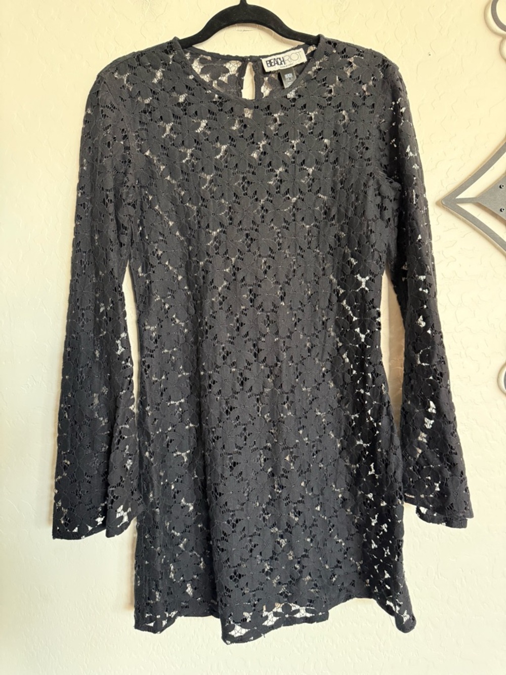 BEACH RIOT Goldie Black Crochet/Lace Floral Sheer Swim Coverup - Medium - Picture 6 of 11